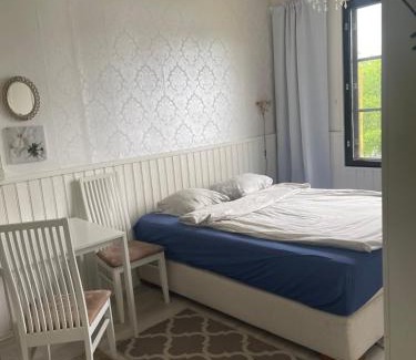Turku Apartment | Puutaloasunto 1.8 km Turun aurajoelta