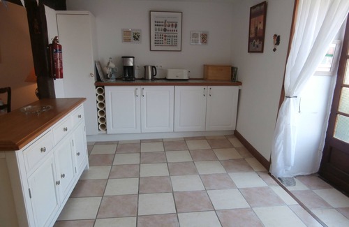Saint-Pierre-du-Chemin Cottage | Puy Du Fou, 35 minutes. Short walk to bakery, bar and restaurant.