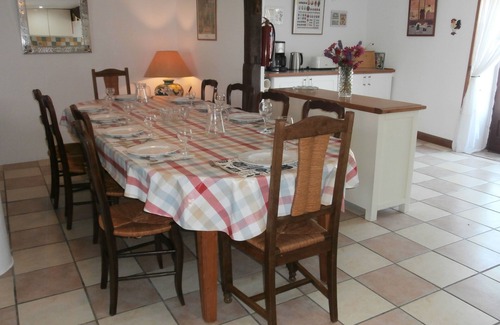 Saint-Pierre-du-Chemin Cottage | Puy Du Fou, 35 minutes. Short walk to bakery, bar and restaurant.