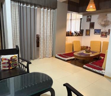Kolhapur Apartment | Pvr- home stay for women