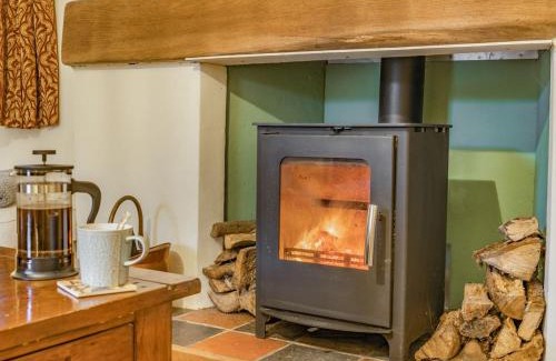 Pont-ar-gothi House | Pwll Farmhouse