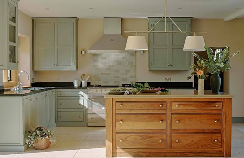Broadway Villa | Pye Corner, Cotswold Manor w/outdoor heated pool