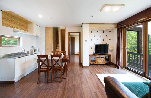 Bongpyeong House | Pyeongchang Maia Pension