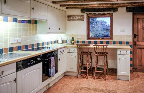 Combs House | Pygreave Cottage