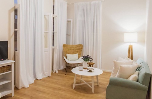 Pylos Apartment | Pyli Apartments in Pylos P