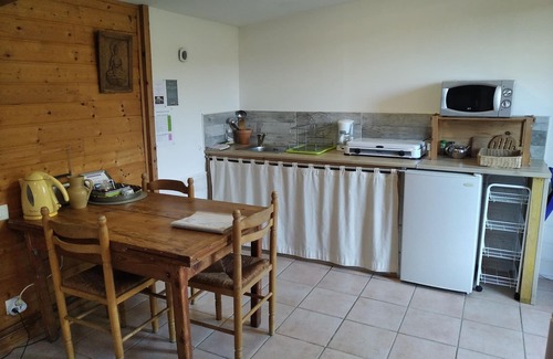 Lies Cottage | Pyrenees-Nature Cottage (2/3pers) and Meditation Workshop