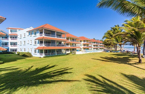 Cabarete Apartment | Q3b, Victorian Beach front, Cabarete!