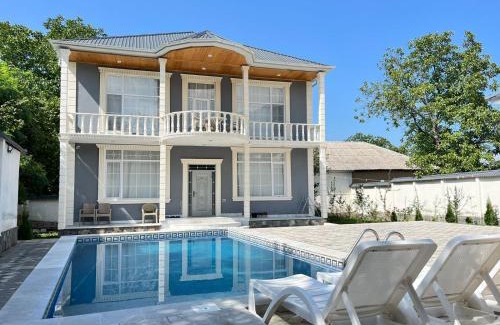 Gabala House | Qabala WHITE castle