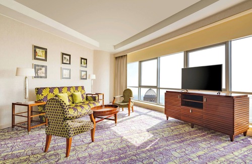 Diplomatic Area Hotel | Qabila Westbay Hotel by Marriott
