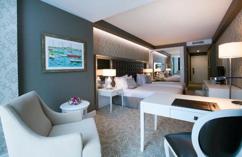 Nasimi Hotel | Qafqaz Baku City Hotel & Residences