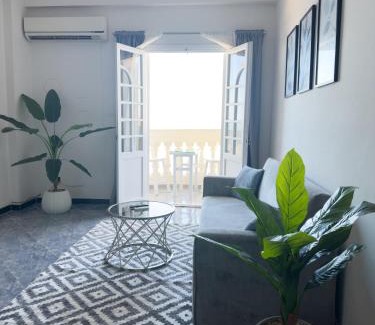 Al-Jumruk Apartment | Qaitbay Citadel View