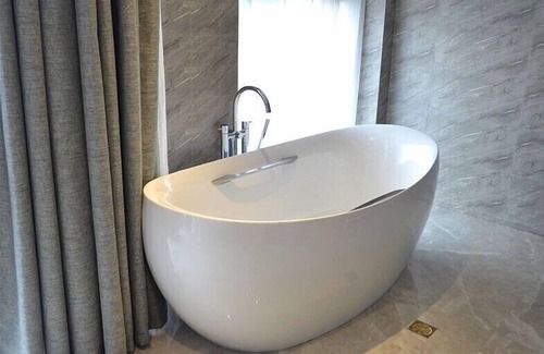Huaxi House | Qiancuihang Art Hotel