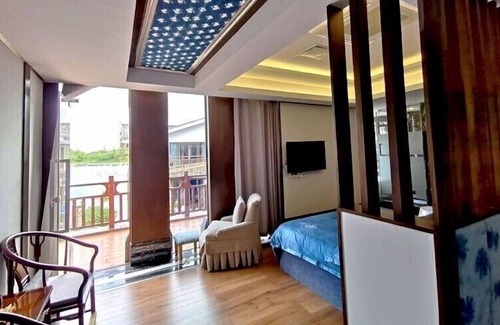 Huaxi House | Qiancuihang Art Hotel