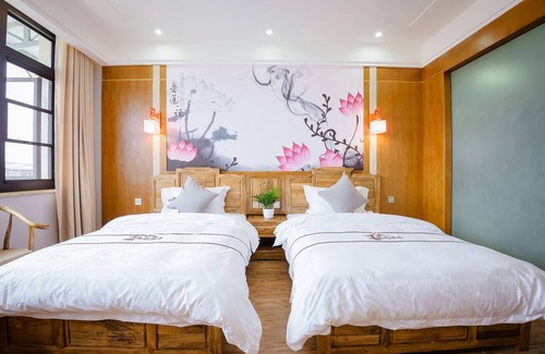 Dujiangyan Hotel | Qingcheng Sunrise Sailing Hotel