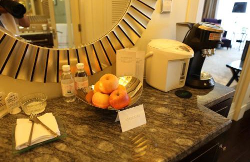 Qingdao City Center Hotel | Qingdao Seaview Garden Hotel