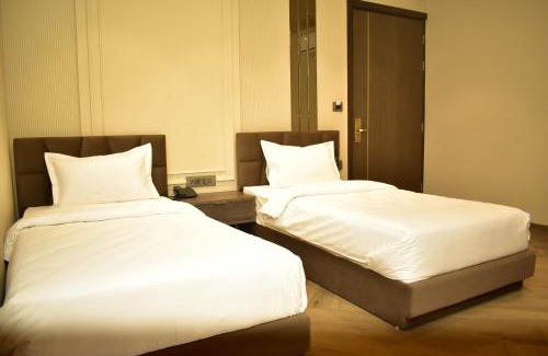 Janakpuri Hotel | Qotel Signature Coleman Janakpuri