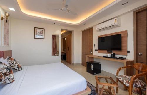 DLF Phase 5 Hotel | Qotel Signature - Golf Course Road