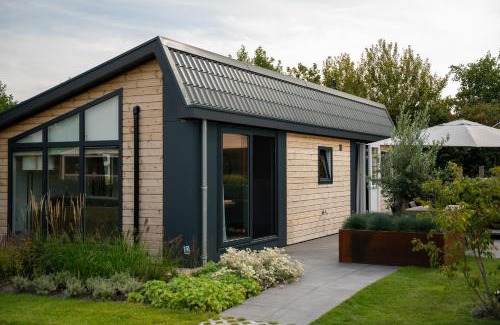 Scharendijke Ski Chalet | Qué Vida, Boutique Chalet aan Zee en Meer