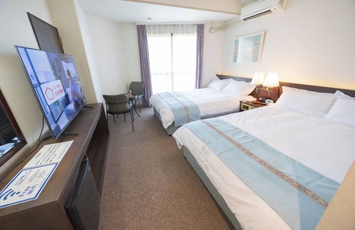 Sanmu Hotel | Quad room/Sanmu Chiba