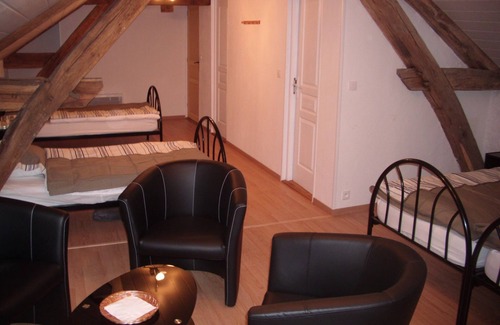 Anjeux Bed & Breakfast | Quad room-Standard-Ensuite-Haute Saône