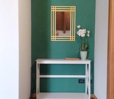 Paratico Apartment | Quadrisfera Apartment