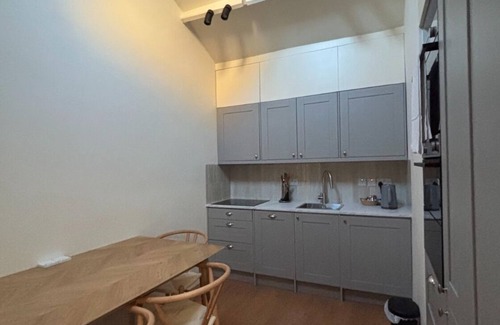 Royston House | Quadruple 1-bedroom - 12743