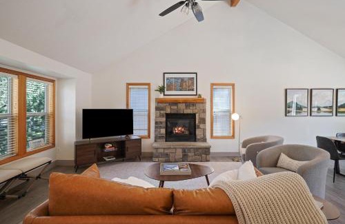 Southwest Bend House | Quail Covey home