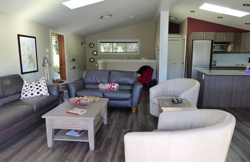Port Renfrew Cottage | Quail’s Roost Ocean View, Port Renfrew