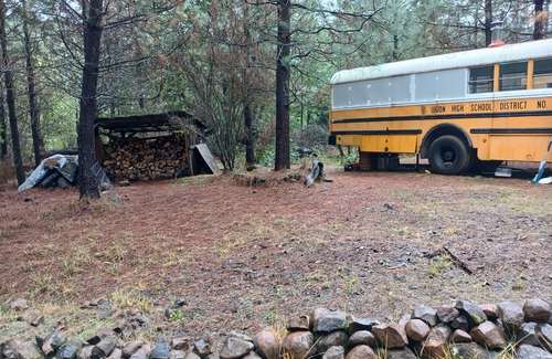 Trail House | Quaint 1-bedroom RV retreat in Trail
