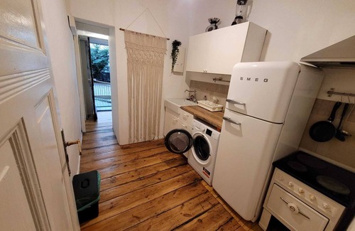 Wedding Apartment | Quaint 2-bedroom apartment with WiFi in vibrant Berlin