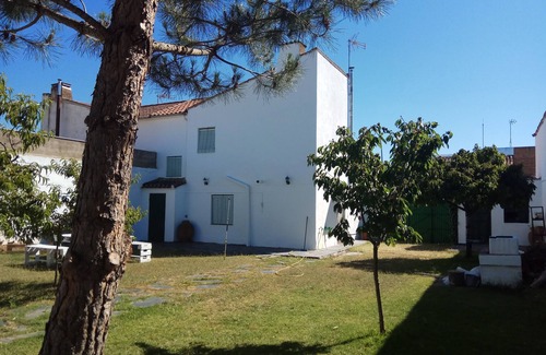 Ciudad Rodrigo Cottage | Quaint 3-bedroom cottage in Sanjuanejo