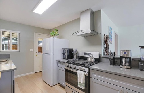 Goleta House | Quaint 3-bedroom house in Goleta for a relaxing getaway