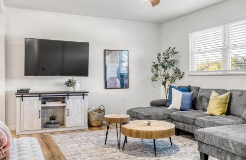 Wentzville House | Quaint 3 Bedroom Wentzville Retreat
