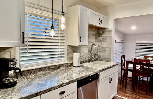 Fairfield House | Quaint 3BR Newly Renovated Pet-Friendly Private Home on 3 Acres 1hr to OBX