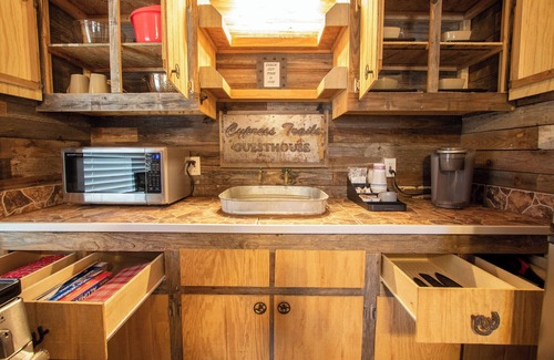 Bandera Cabin | Quaint and Charming Cabin in Bandera - Cypress Trails Guesthouse