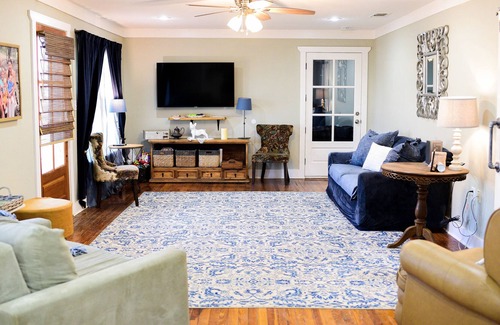 Turkey House | Quaint and Cozy Home in Turkey, TX. Huge game room.
