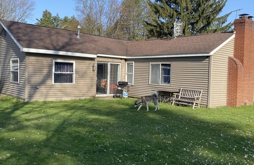 Lexington Cottage | Quaint and Quiet Private Cottage Close to the Beach