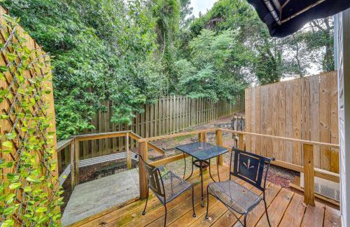 Summerville House | Quaint Augusta Townhome 3 Mi to the Masters!