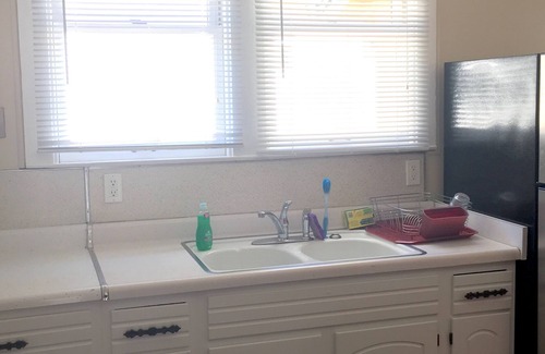 Southwest Berkeley House | Quaint Berkeley Craftsman House & Centrally Located