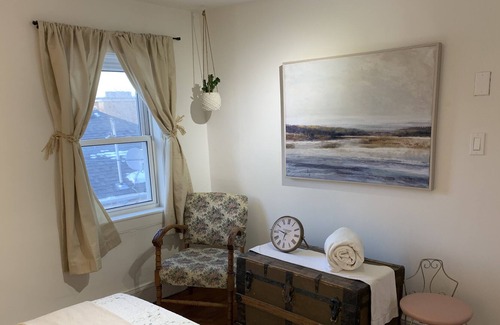 Owen Sound House | Quaint century home in heart of the River District