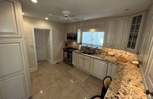 Margate City House | Quaint Coastal Retreat – Just 3 Blocks from the Beach!