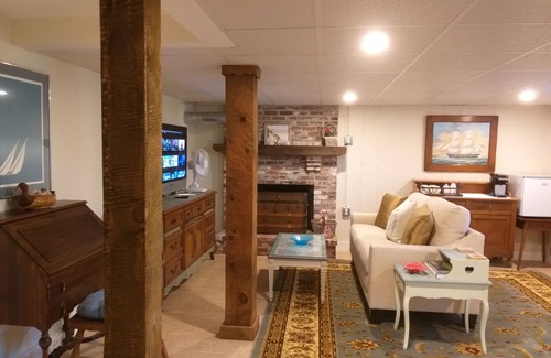 East Orleans House | Quaint Cottage in Desirable East Orleans