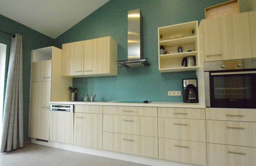 Chodes Cottage | Quaint Cottage in Mont near High Fens Nature Park