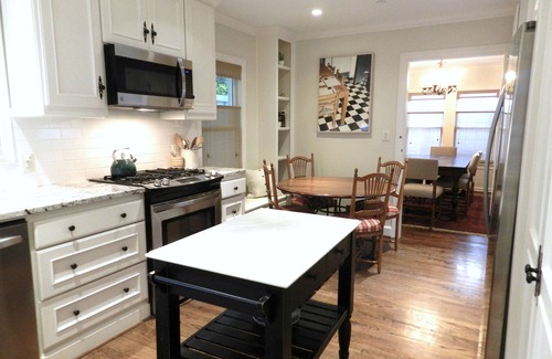Park Cities House | Quaint Cottage in the Heart of the Park Cities