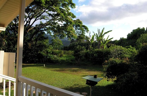 Hanalei Cottage | Quaint Cottage TVNC#5100 in heart of Hanalei, beach easy walk, 465/night, 2 pple