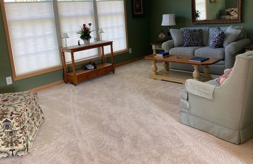 Hayden House | Quaint country home conveniently located in southern Indiana