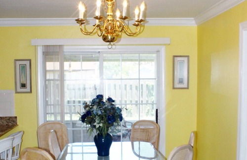 Sebastian Highlands House | Quaint & Cozy Beach Home in the Undiscovered Gem Town of Sebastian. From $99.00