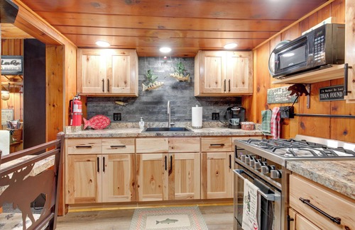St Germain Cabin | Quaint & Cozy Lake Cabin w/Dock & Beach Access!