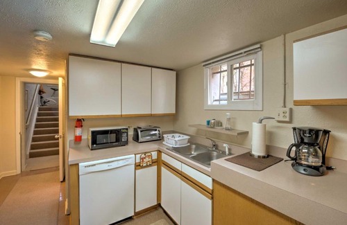 Lincoln Park Apartment | Quaint Denver Apartment Less than 1 Mi to Downtown