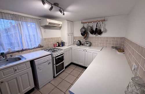Donnybrook House | Quaint Donnybrook Townhouse